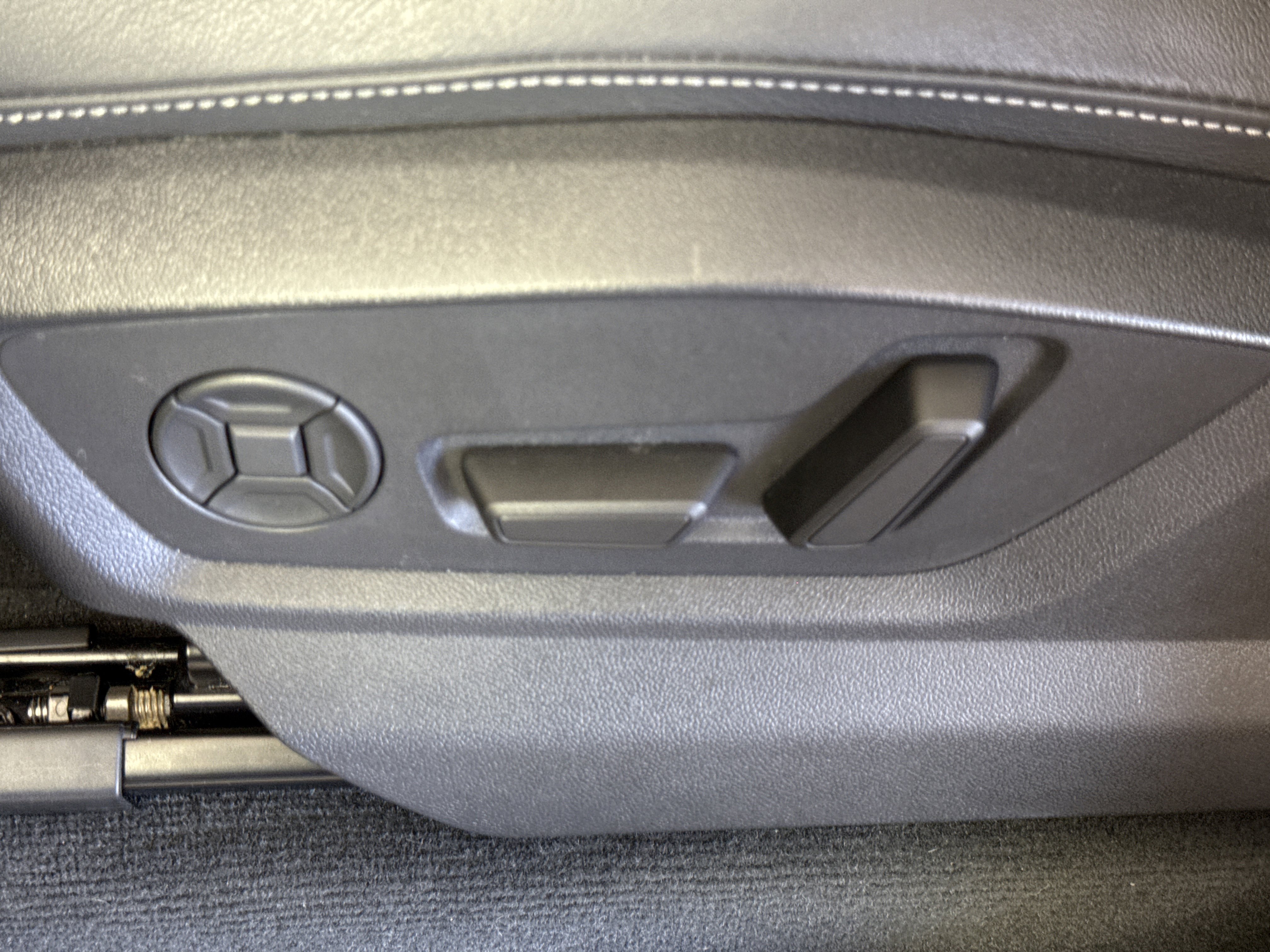 Used 2025 Audi Q7 2.0T Premium w/ Convenience Package image 19