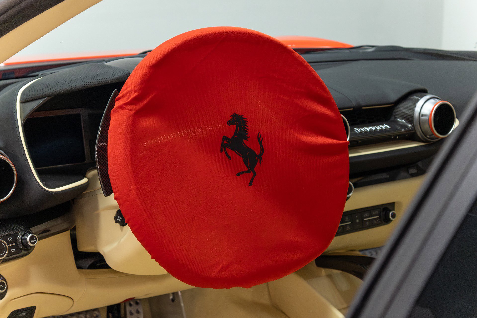 Used 2018 Ferrari 812 Superfast image 73