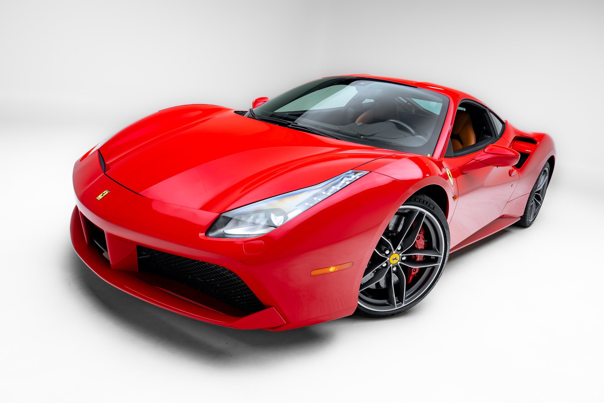 Used 2018 Ferrari 488 GTB image 20