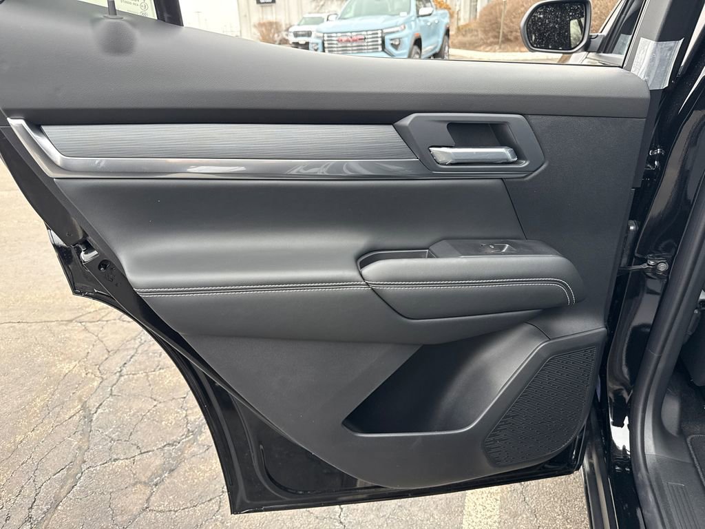 New 2026 GMC Terrain Elevation w/ Elevation Premium Package image 33