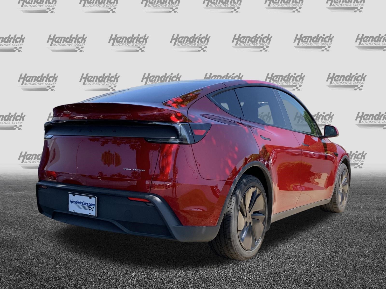 Used 2026 Tesla Model Y AWD image 10