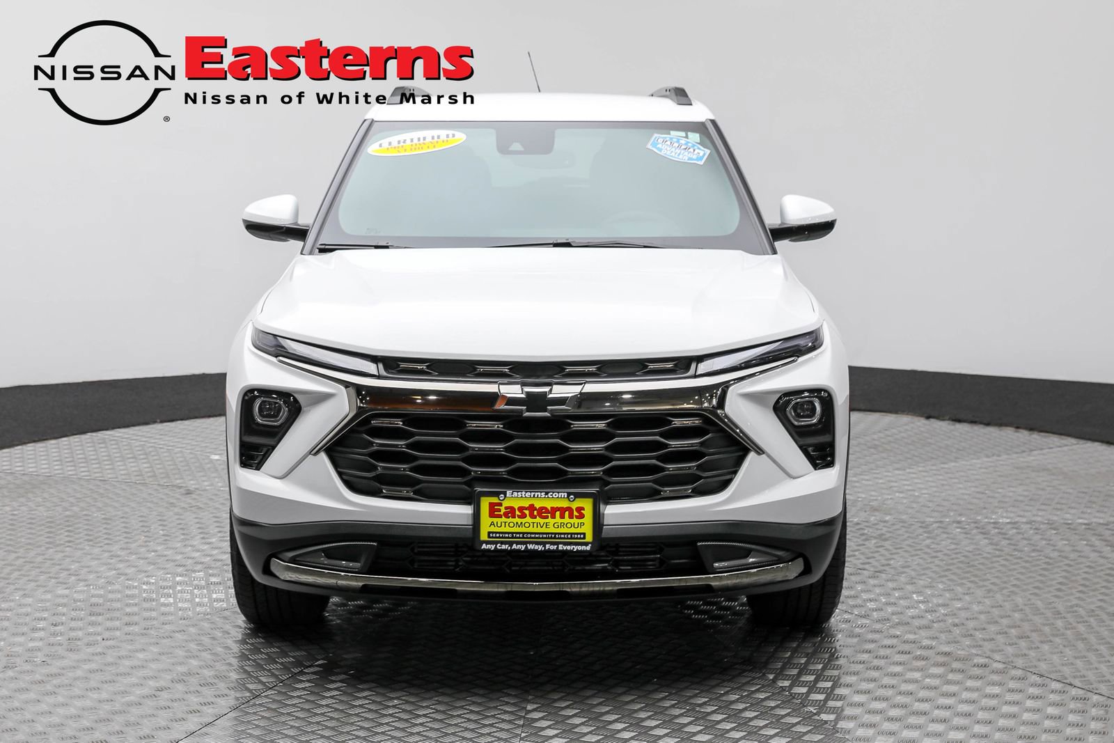 Used 2024 Chevrolet TrailBlazer ACTIV w/ Convenience Package image 2