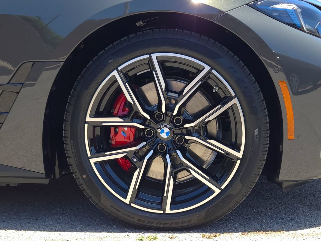 New 2026 BMW i4 xDrive40i w/ M Sport Package AWD/4WD image 7