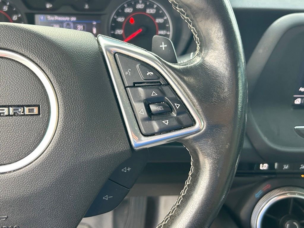 Used 2022 Chevrolet Camaro LT RWD image 34