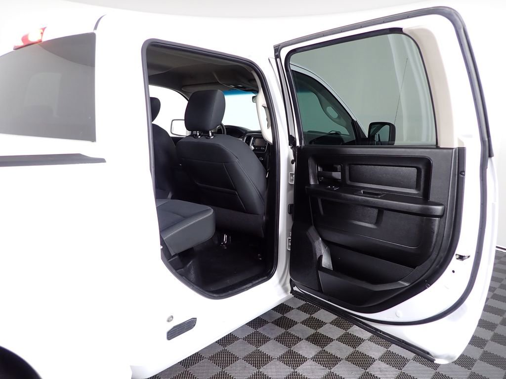 Used 2021 RAM 1500 Tradesman w/ Chrome Appearance Group image 37