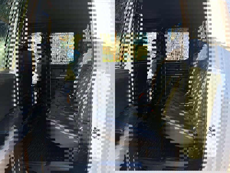 Used 2018 Ford F450 Platinum w/ Platinum Ultimate Package AWD/4WD image 21