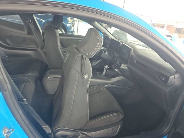 Used 2025 Ford Mustang Coupe RWD image 10