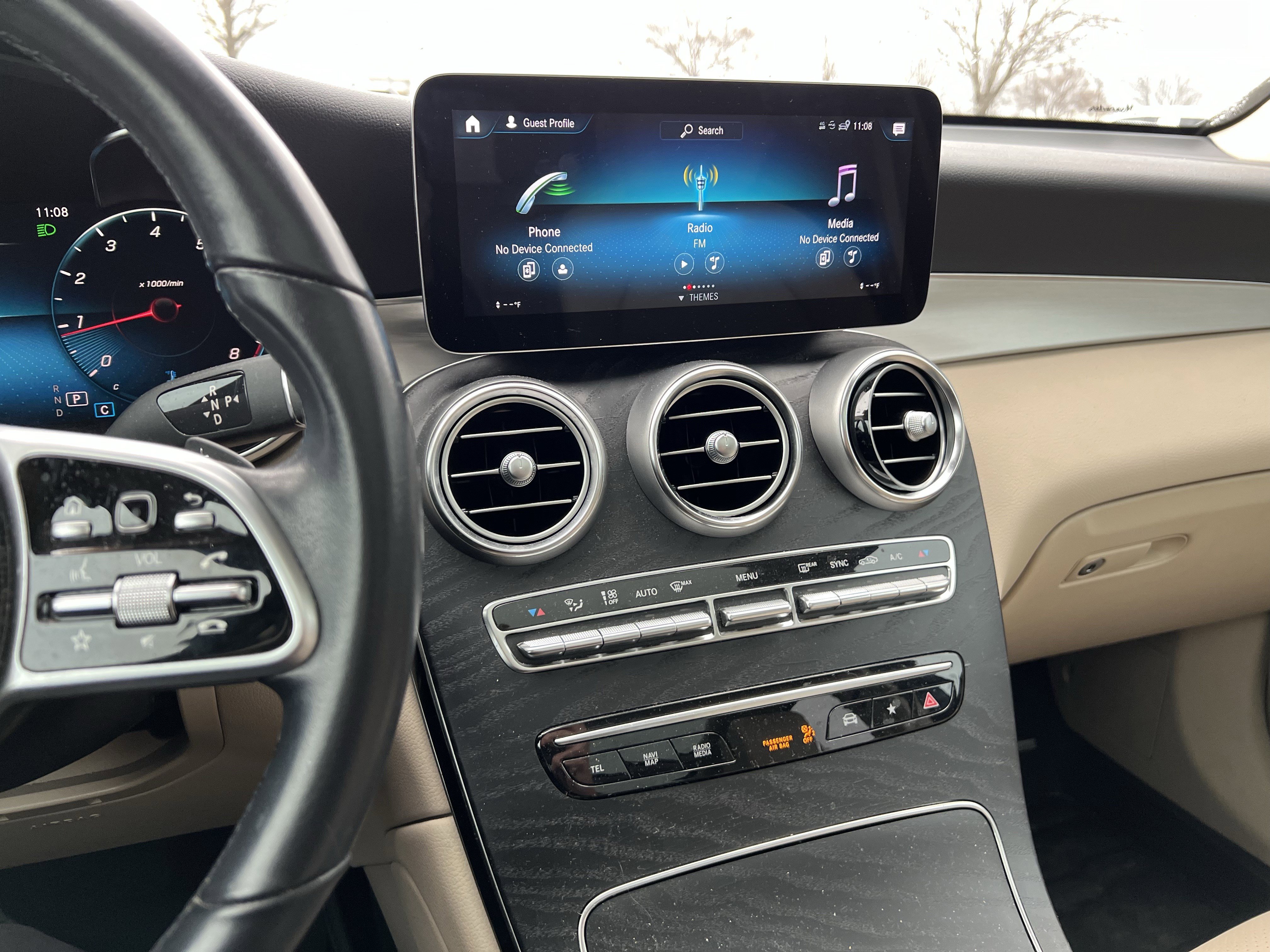 Certified 2022 Mercedes-Benz GLC 300 image 32