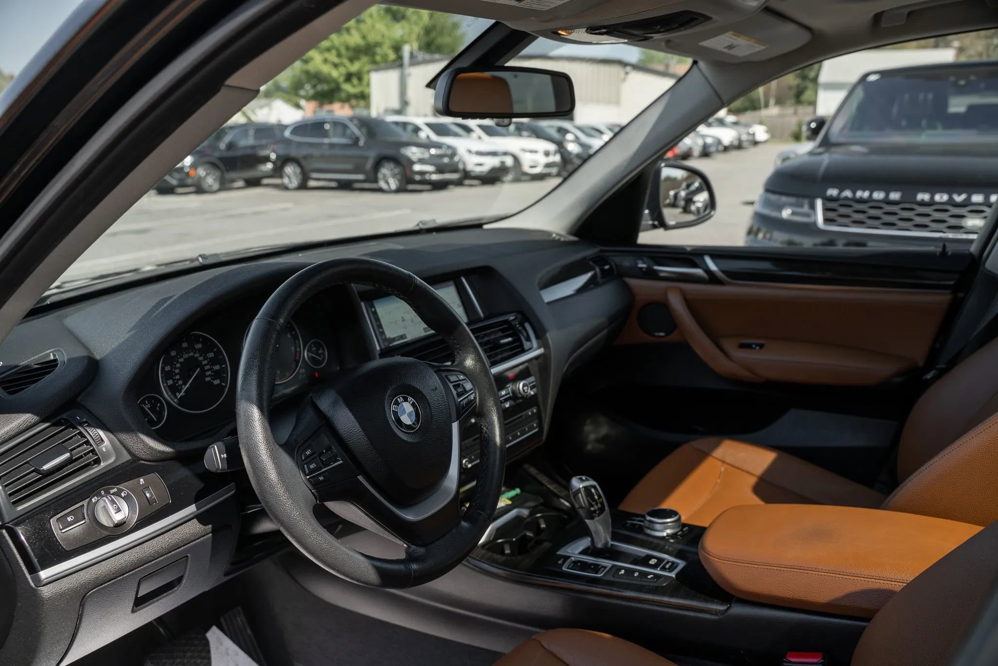Used 2017 BMW X3 xDrive28i AWD/4WD image 6