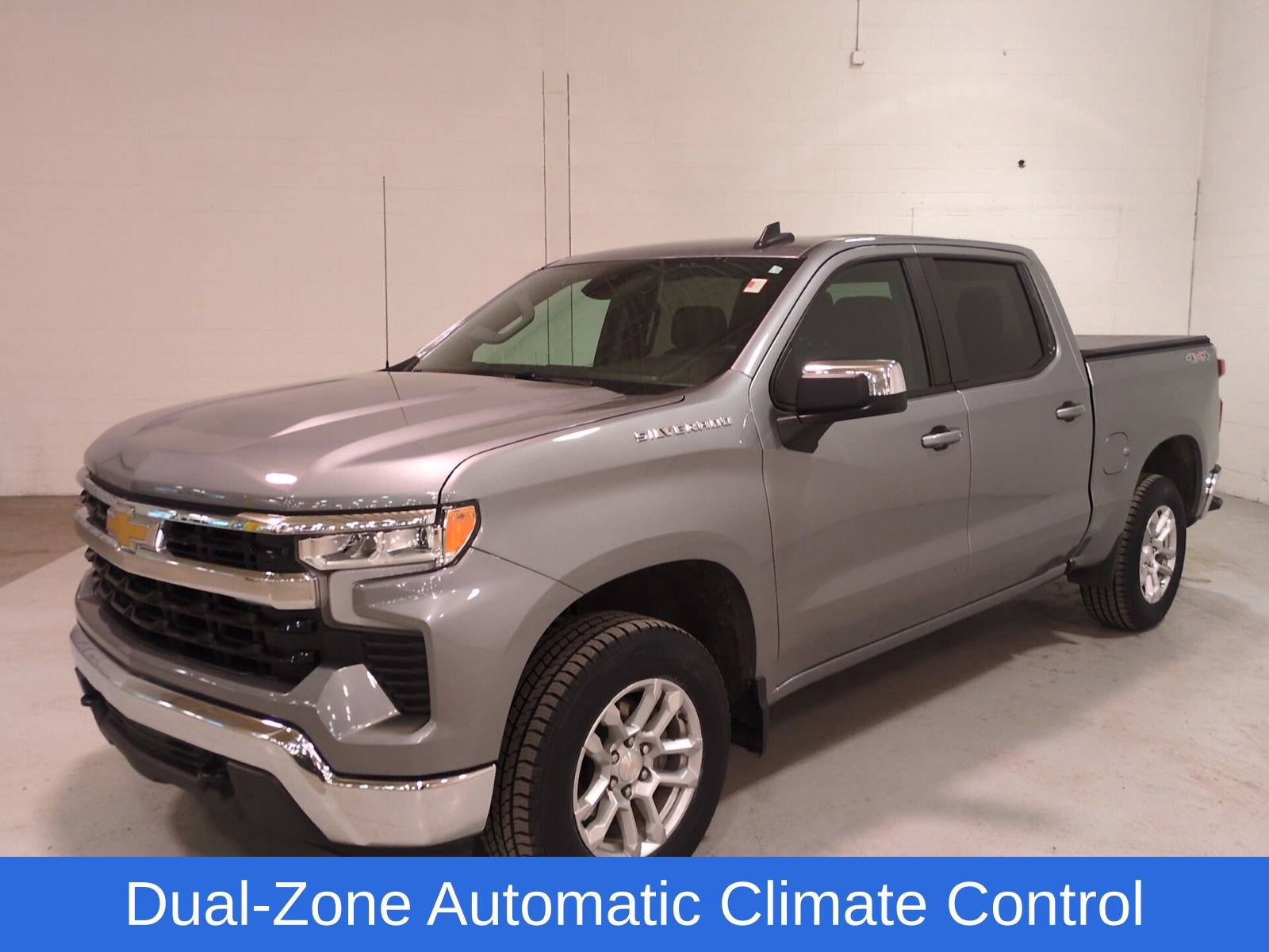 Used 2023 Chevrolet Silverado 1500 LT w/ Protection Package image 7
