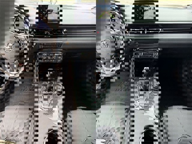 Used 2023 Toyota Supra Premium image 10