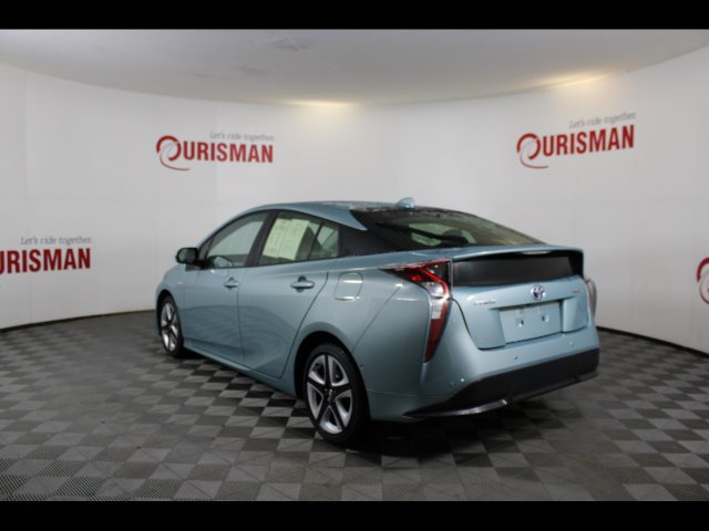Used 2016 Toyota Prius Four Touring w/ Premium Convenience Package FWD image 5
