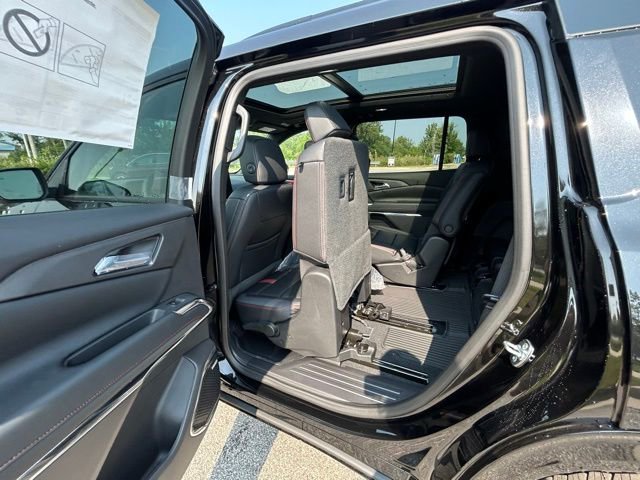 New 2026 Chevrolet Traverse RS w/ LPO, Floor Liner Package image 57