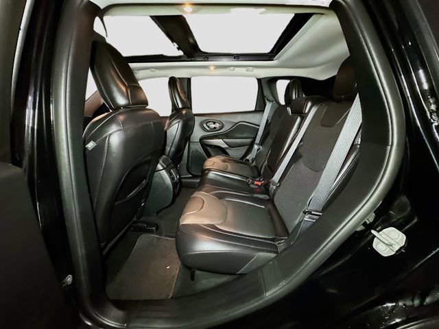 Used 2021 Jeep Cherokee Limited w/ Elite Package image 32