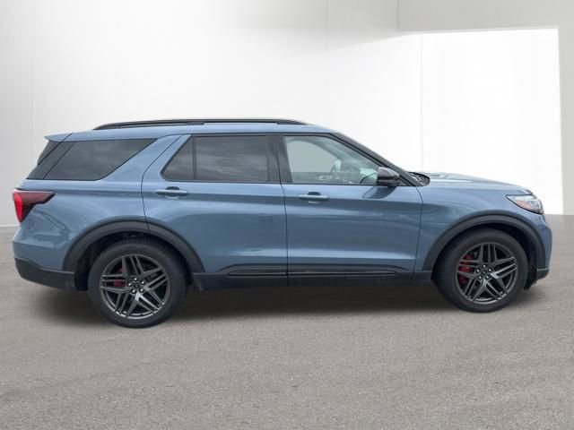 Used 2025 Ford Explorer ST w/ Sun And Sound Package image 8