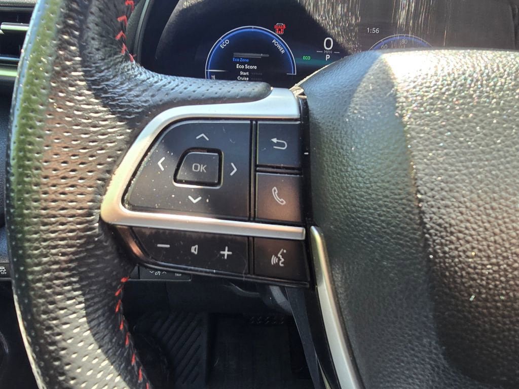 Certified 2025 Toyota Sienna XSE w/ XSE Plus Package AWD/4WD image 22