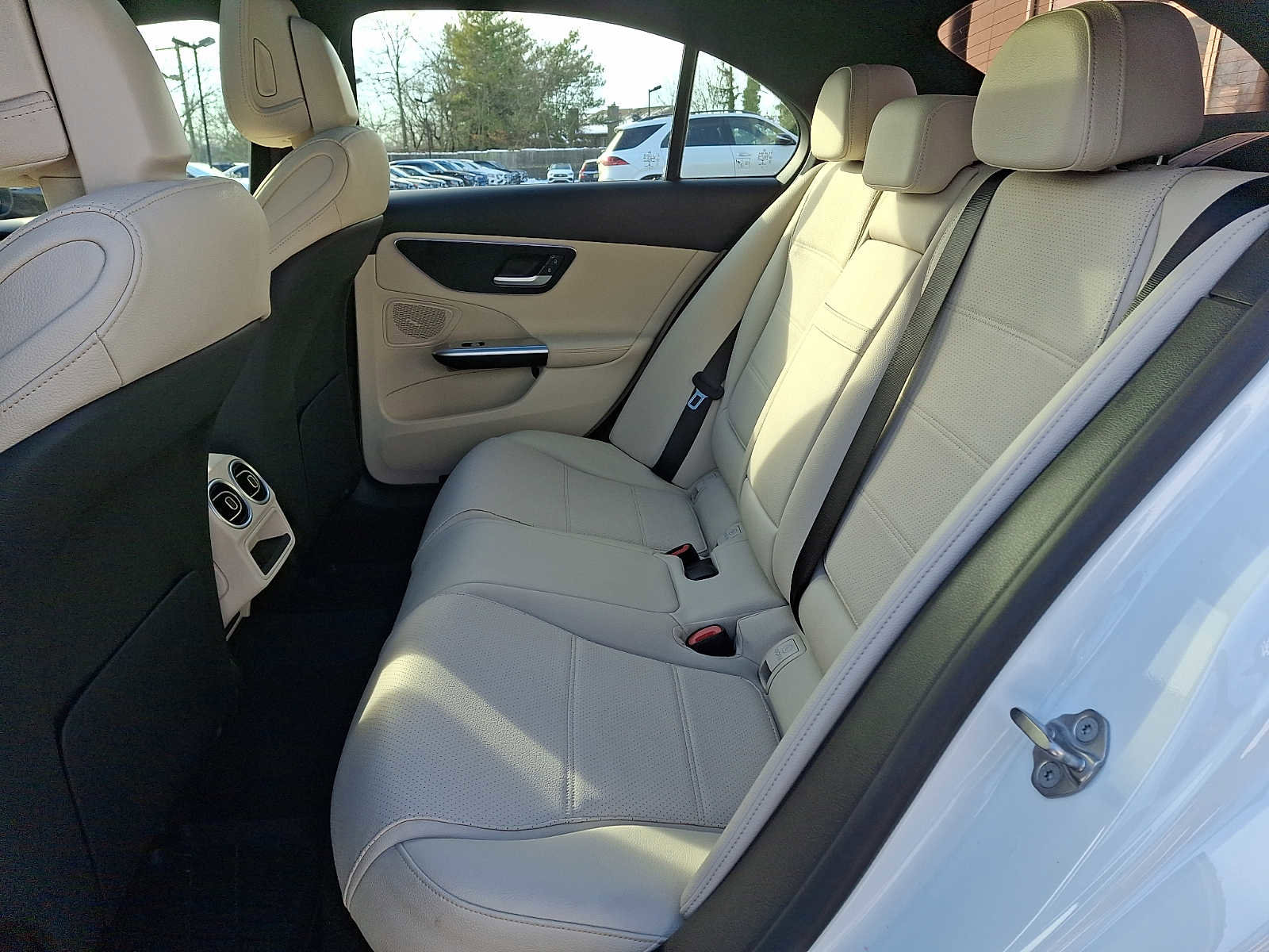 Certified 2022 Mercedes-Benz C 300 4MATIC Sedan image 8