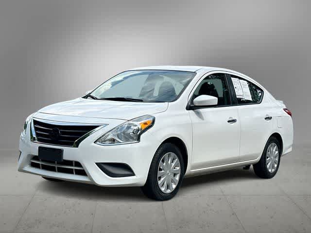 Used 2017 Nissan Versa SV FWD image 1