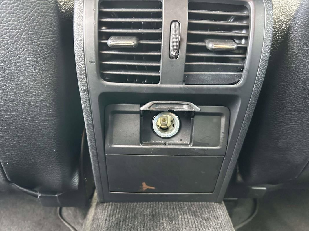 Used 2013 Volkswagen CC Sport image 15