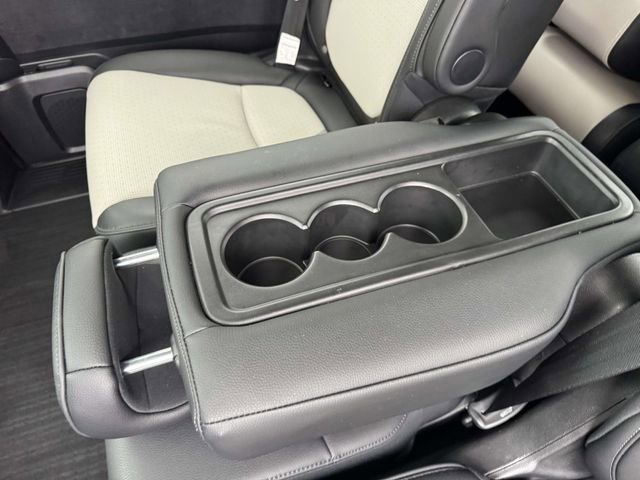 Certified 2025 Honda Odyssey Elite image 11