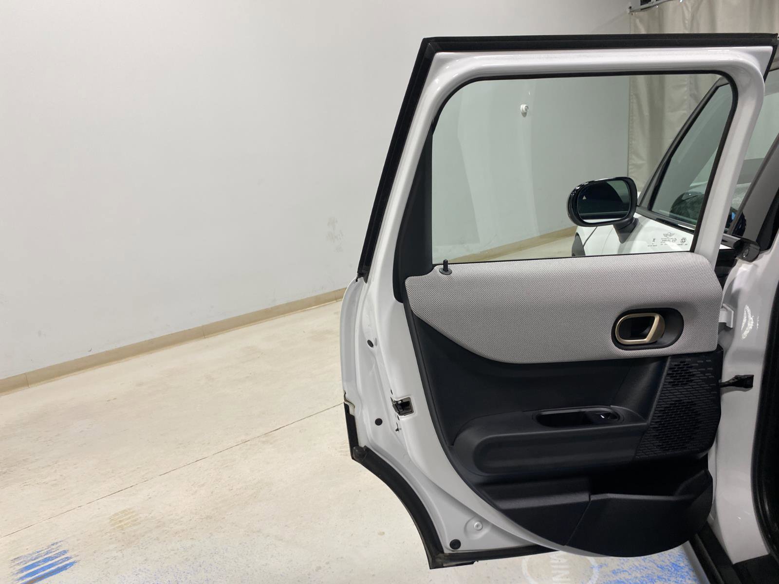 Certified 2025 MINI Cooper S image 22