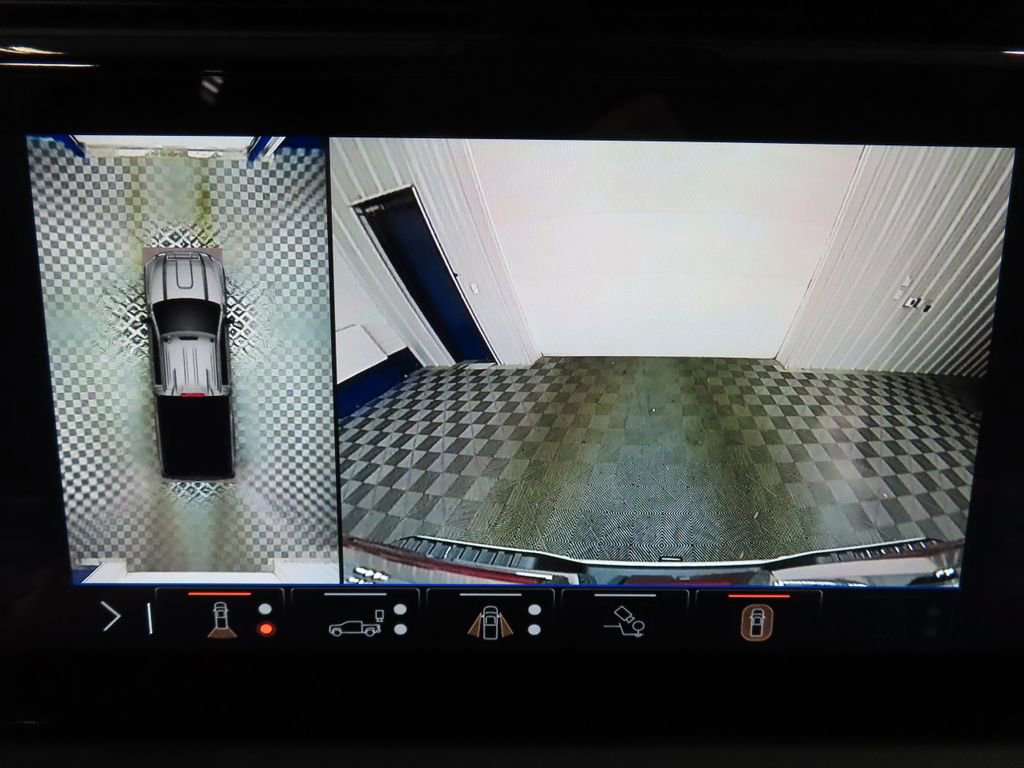 Used 2025 GMC Sierra 2500 AT4 w/ AT4 Premium Plus Package image 20