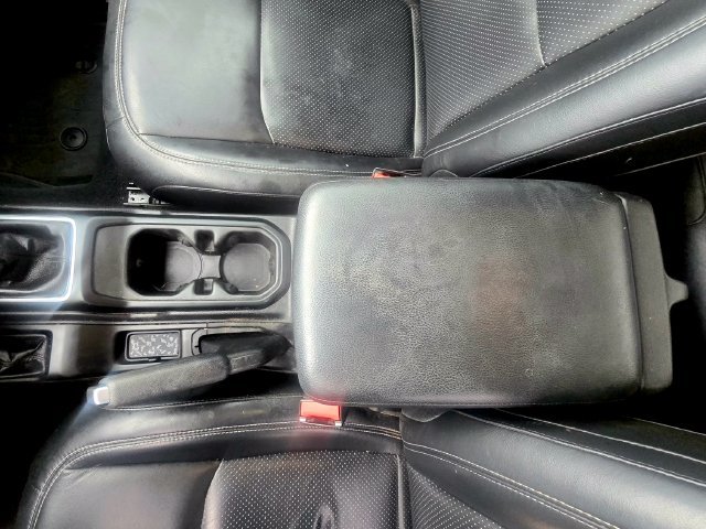 Used 2023 Jeep Wrangler Sport AWD/4WD image 26