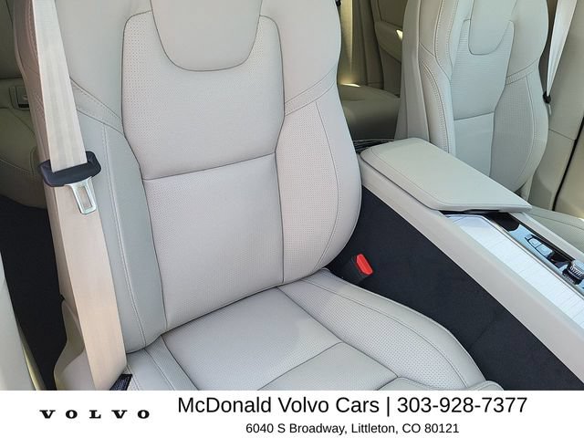 New 2026 Volvo XC60 B5 Ultra w/ Protection Package Premier AWD/4WD image 19