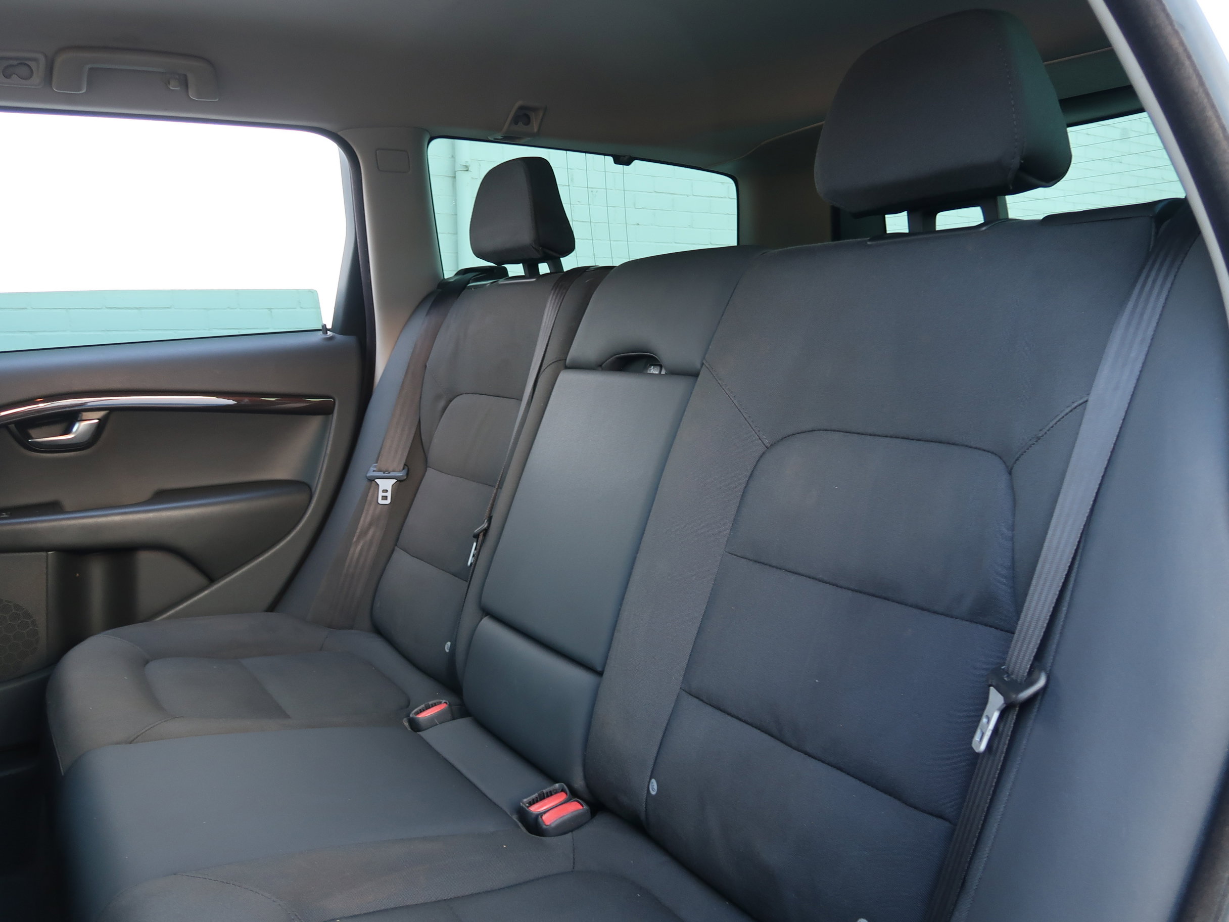 Used 2011 Volvo XC70 3.2 image 31