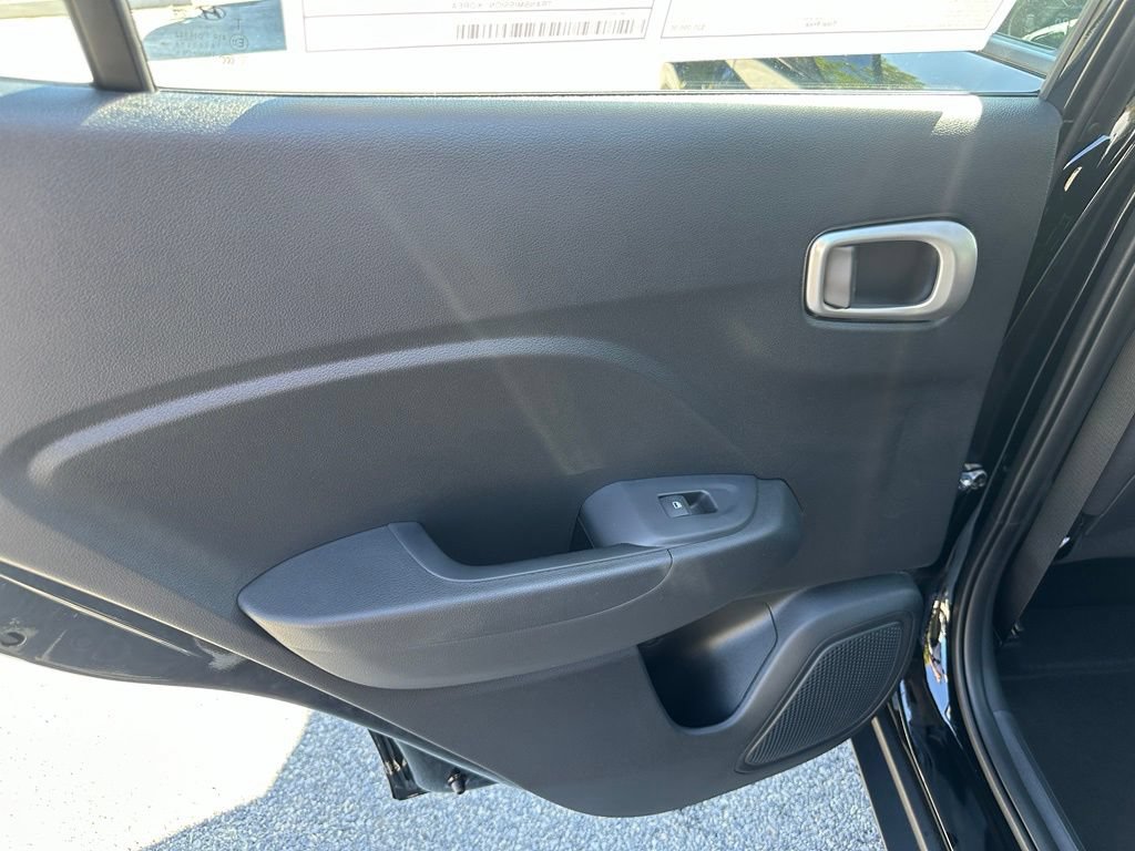 New 2026 Hyundai Venue SEL FWD image 11