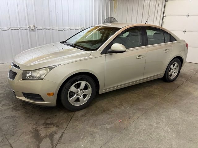 Used 2013 Chevrolet Cruze LT FWD image 4