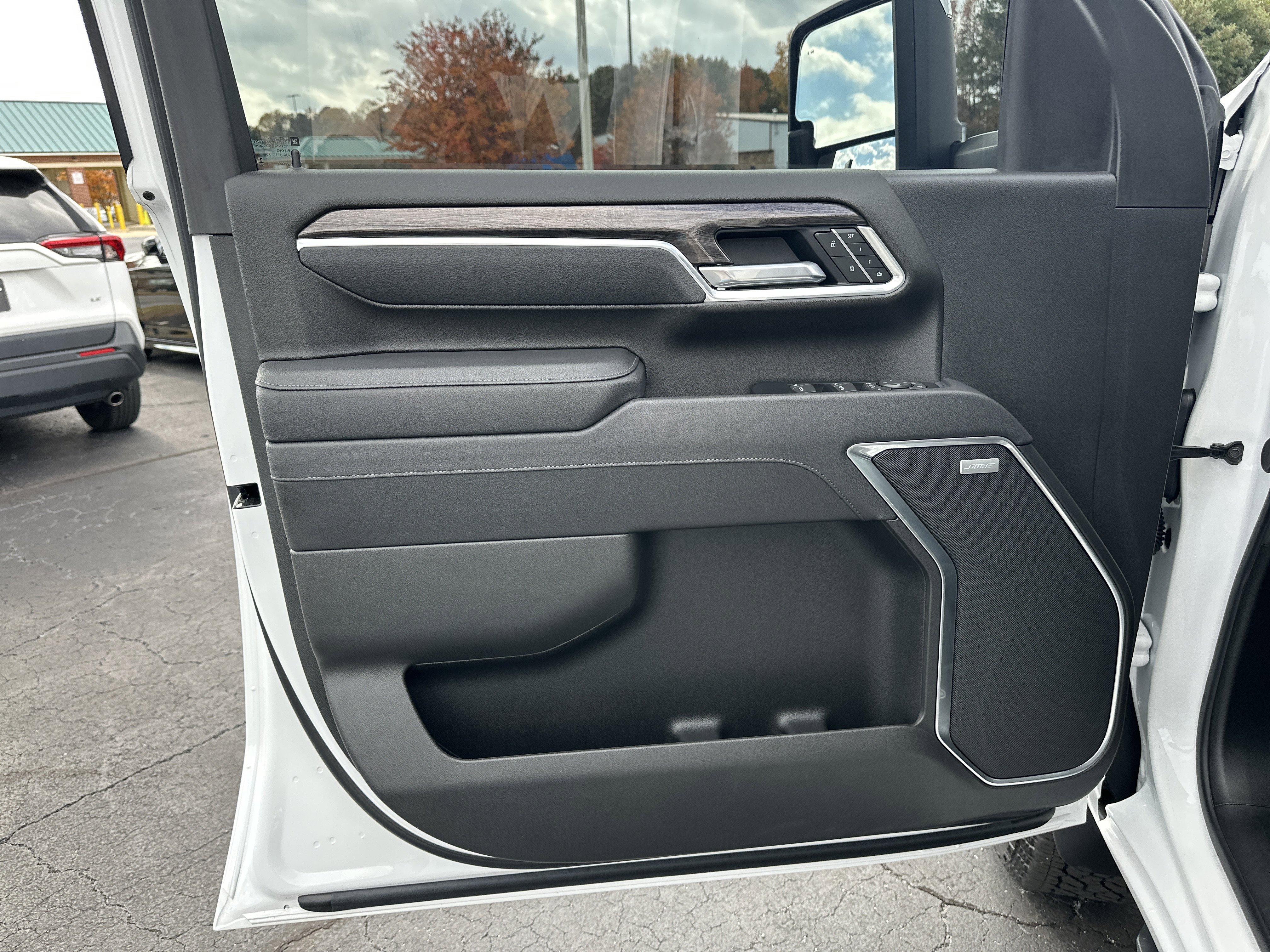 Certified 2025 Chevrolet Silverado 2500 LTZ w/ LTZ Plus Package image 11