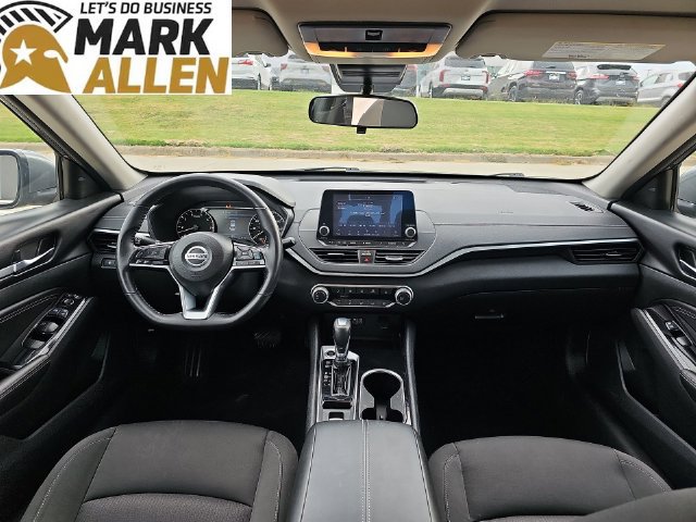 Used 2021 Nissan Altima 2.5 SV w/ SV Premium Package FWD image 19
