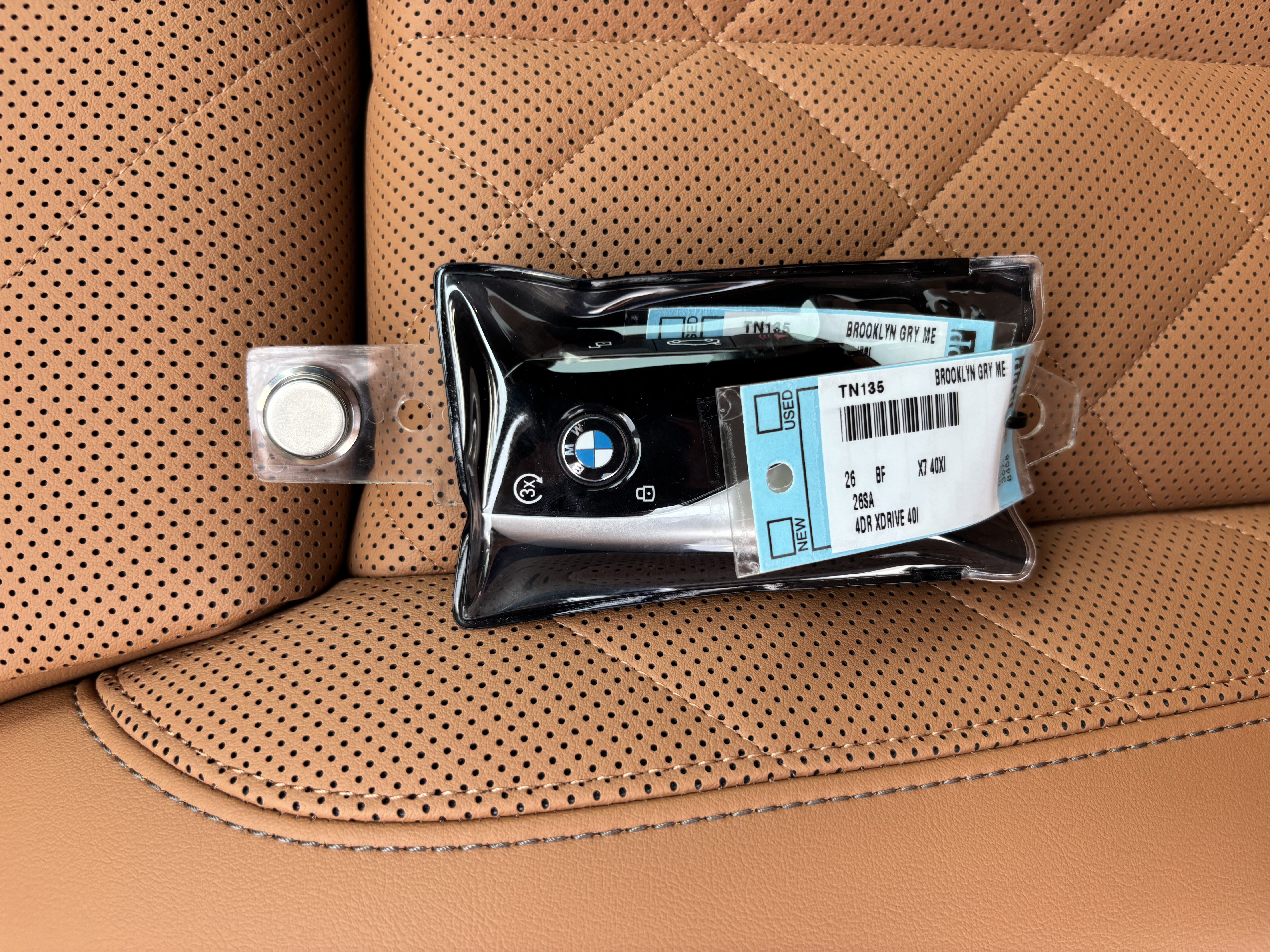Used 2026 BMW X7 xDrive40i w/ M Sport Package AWD/4WD image 38