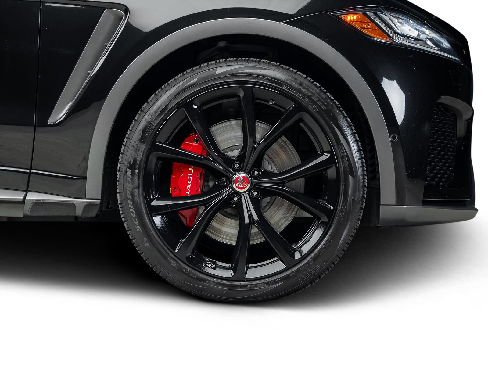Used 2020 Jaguar F-PACE SVR AWD/4WD image 28