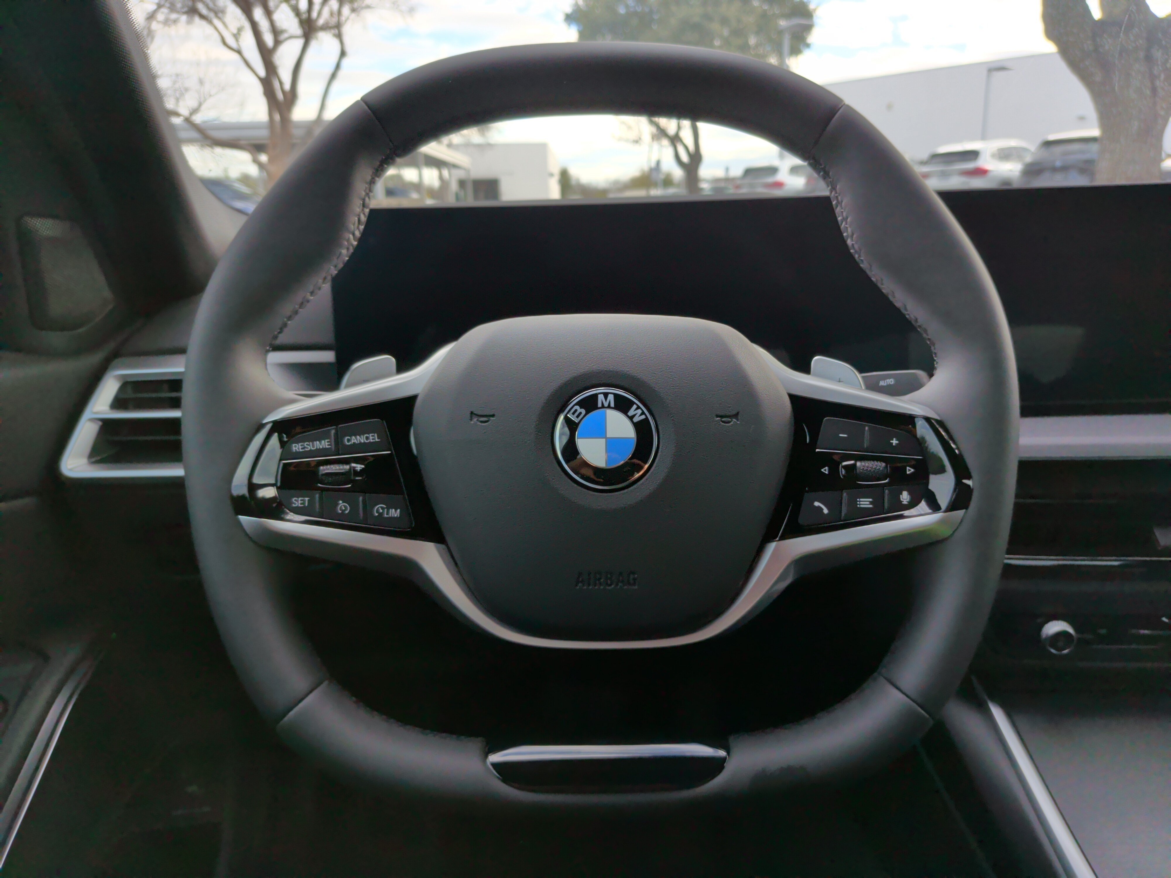Used 2026 BMW 330i Sedan w/ Convenience Package RWD image 17