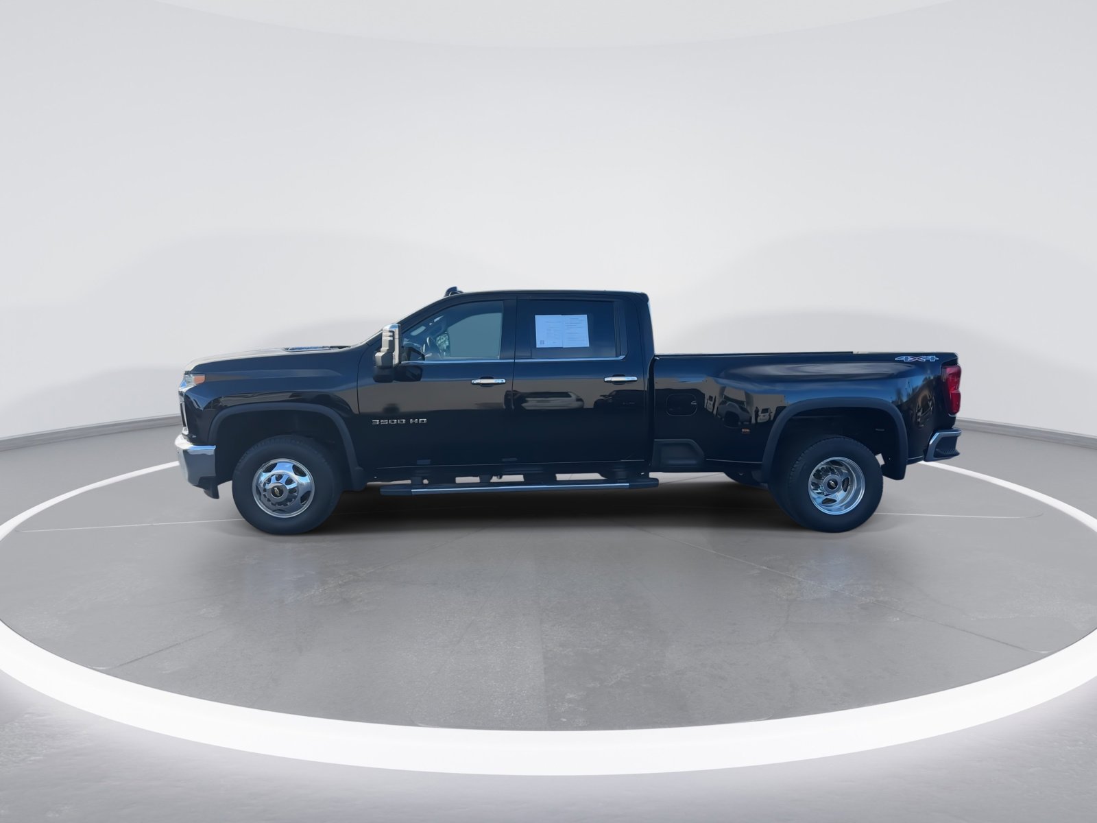 Used 2020 Chevrolet Silverado 3500 LTZ w/ LTZ Plus Package image 6