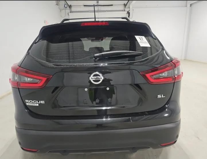 Used 2021 Nissan Rogue Sport SL FWD image 10