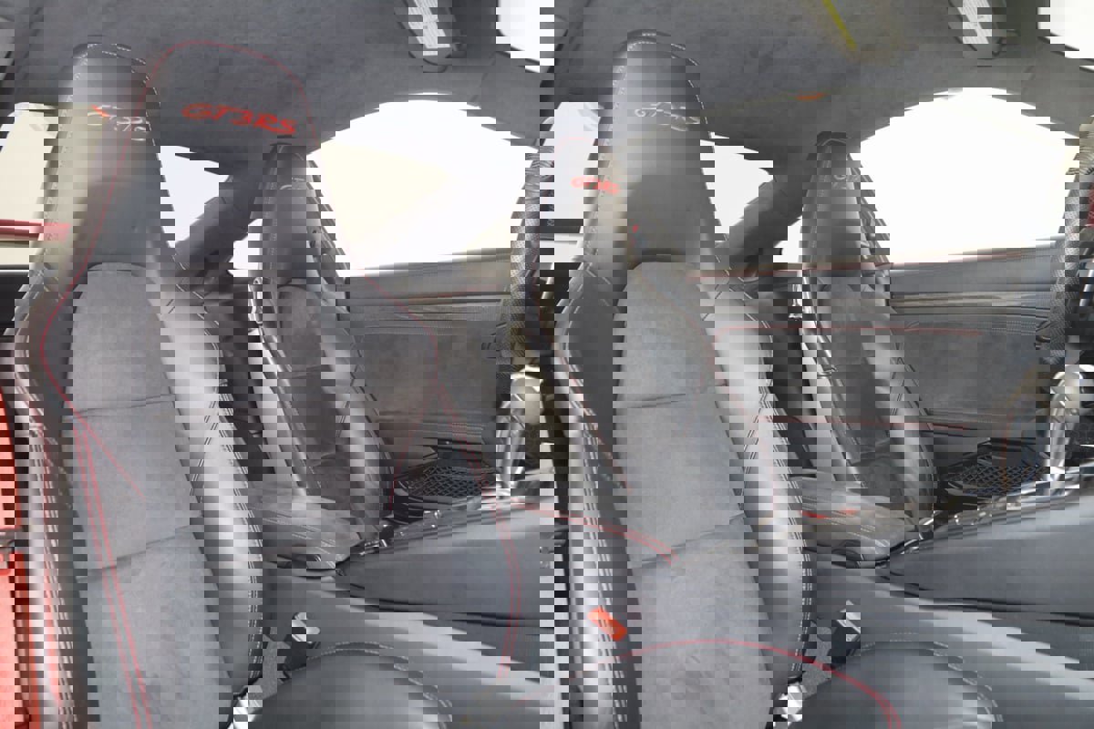 Used 2019 Porsche 911 GT3 RS image 13