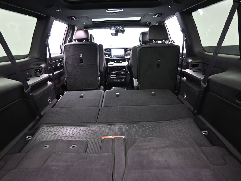 New 2026 Jeep Grand Wagoneer L Limited image 16