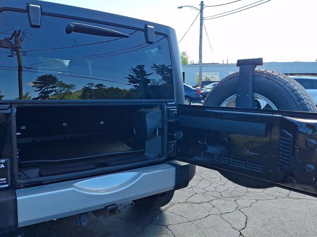 Used 2011 Jeep Wrangler Unlimited Sahara w/ Dual Top Group AWD/4WD image 28