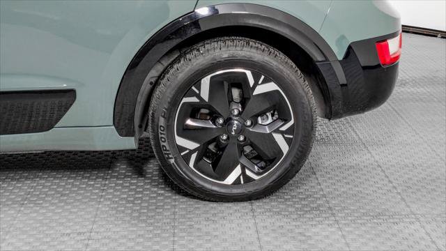 Used 2023 Kia Niro Wind FWD image 34
