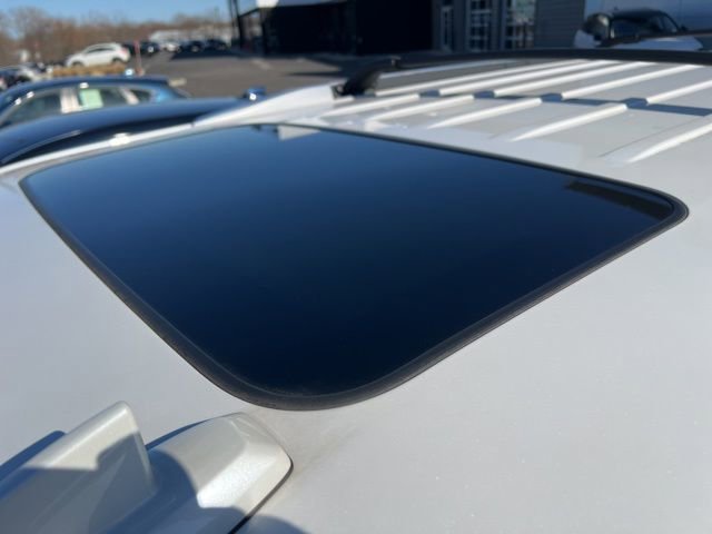 Used 2020 Cadillac Escalade Platinum AWD/4WD image 11