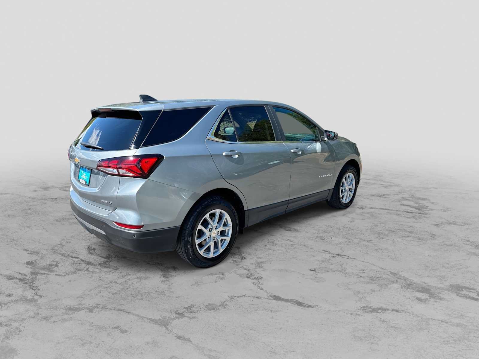 Used 2024 Chevrolet Equinox LT AWD/4WD image 8