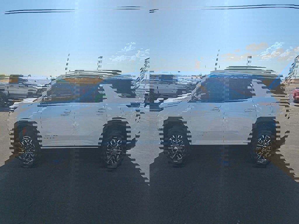 New 2026 Chevrolet Traverse LT w/ Enhanced Driving Package image 6