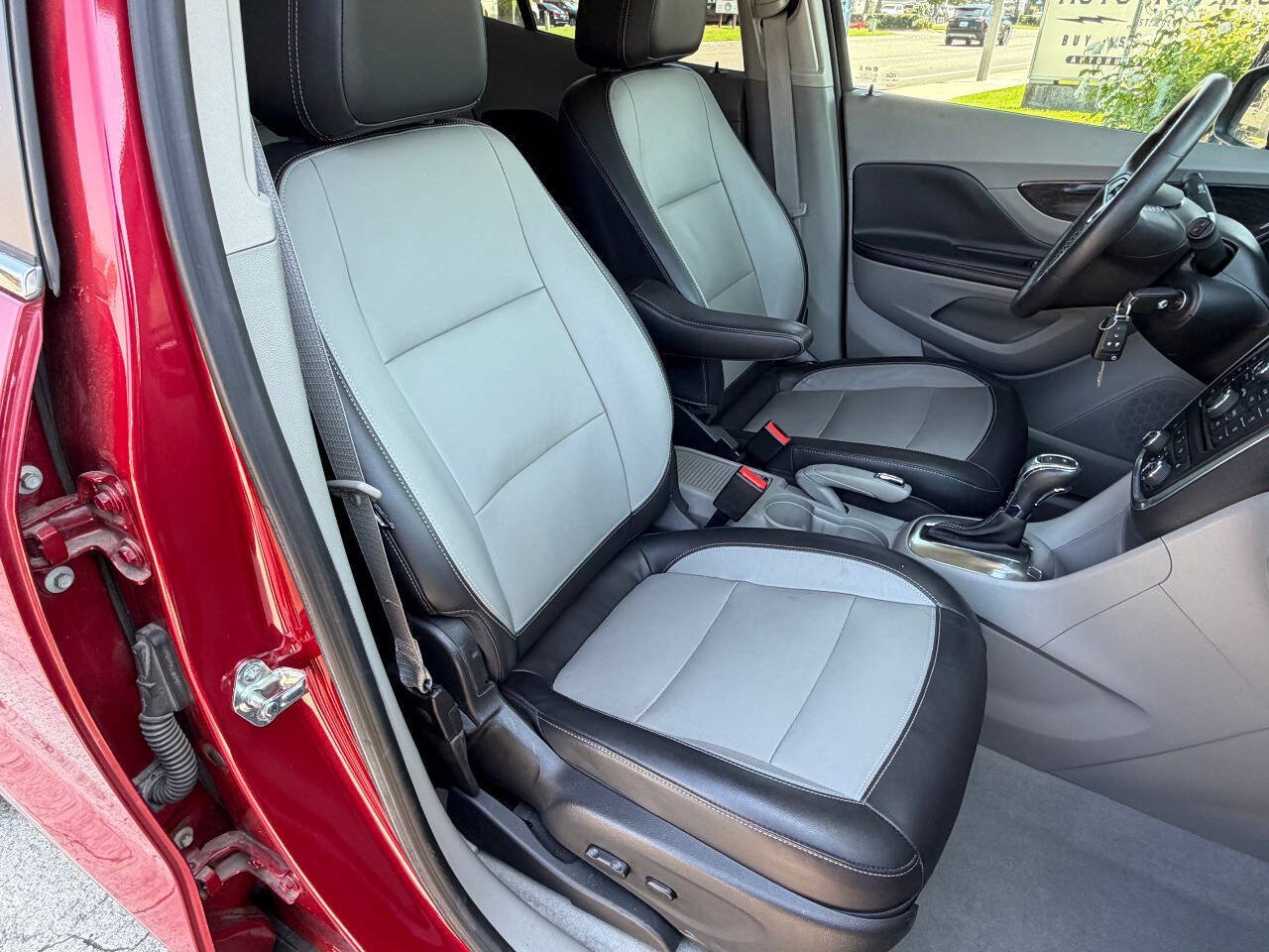 Used 2015 Buick Encore Leather FWD image 15