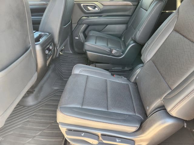 Used 2023 Chevrolet Suburban High Country AWD/4WD image 27