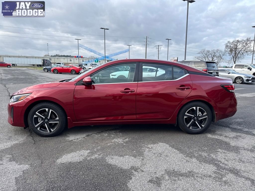 Used 2024 Nissan Sentra SV w/ Lighting Package image 3