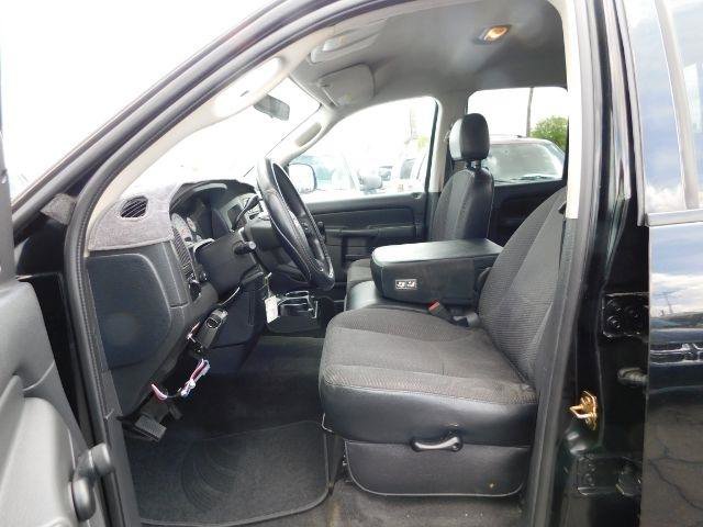 Used 2004 Dodge Ram 1500 Truck ST image 9