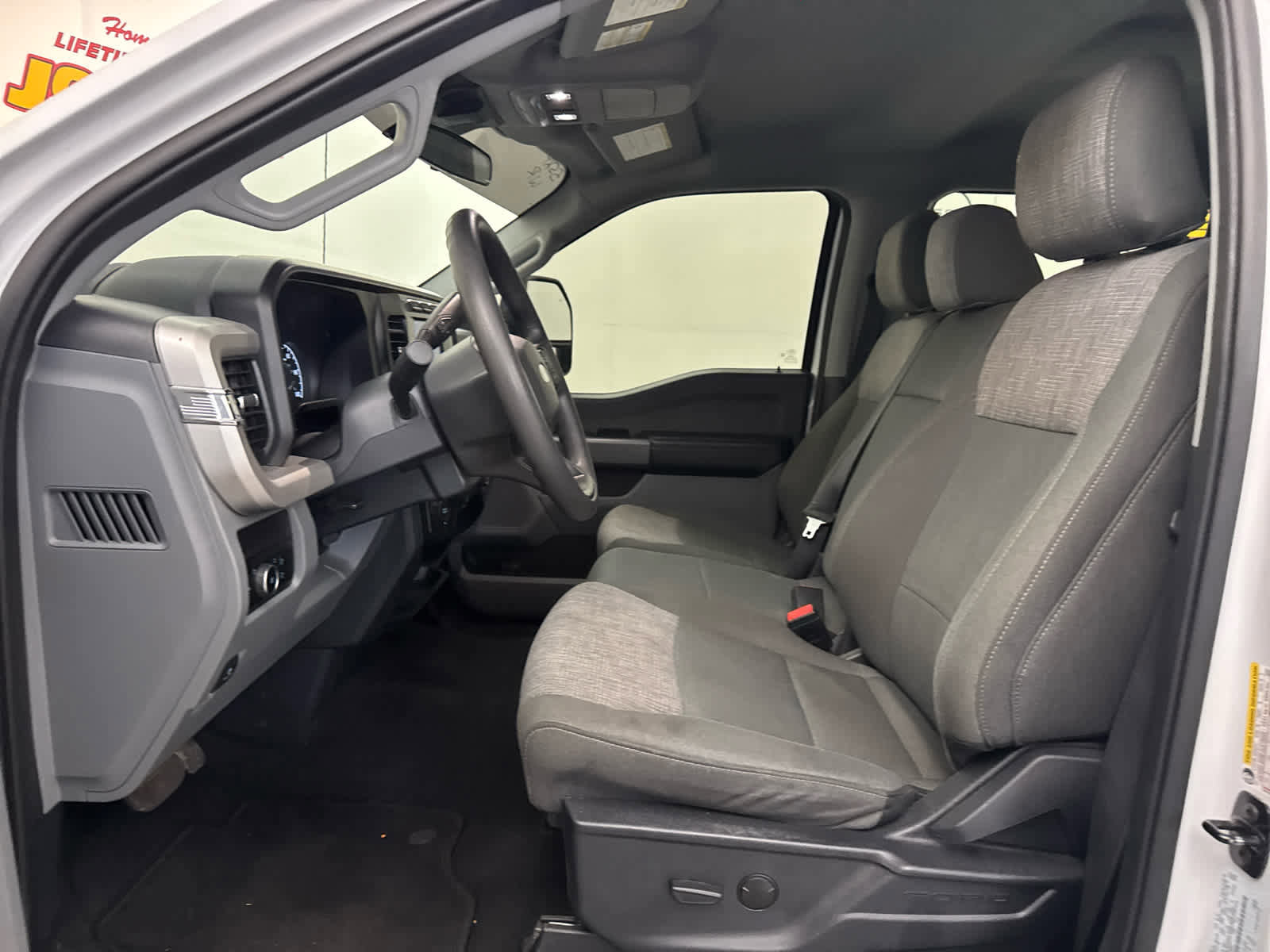 Used 2024 Ford F350 XLT image 10